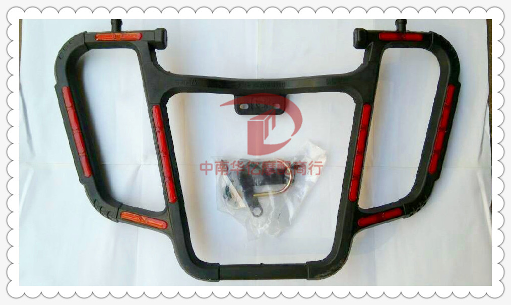 适用 雅马哈天剑K/YBRK/ 天剑/YBR125 护杠 YBE天戟 YBZ前保险杠