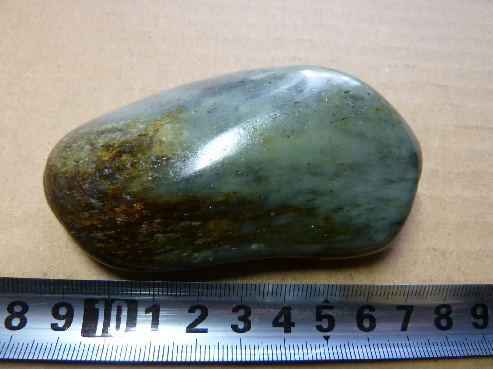 8005号 新疆和田玉青花籽料