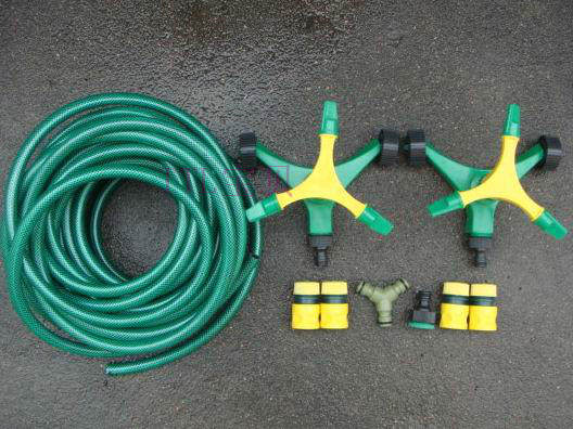 洒水,降温 加湿 草地用360度自动旋转2个喷头+底座套装