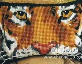 两个送芯9CT11CT14CT黑色绣布非印花十字绣腰枕套件虎头猫脸狗面