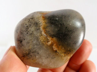 67克纯天然新疆和田玉青花籽料玉龙喀什河所产精品14N