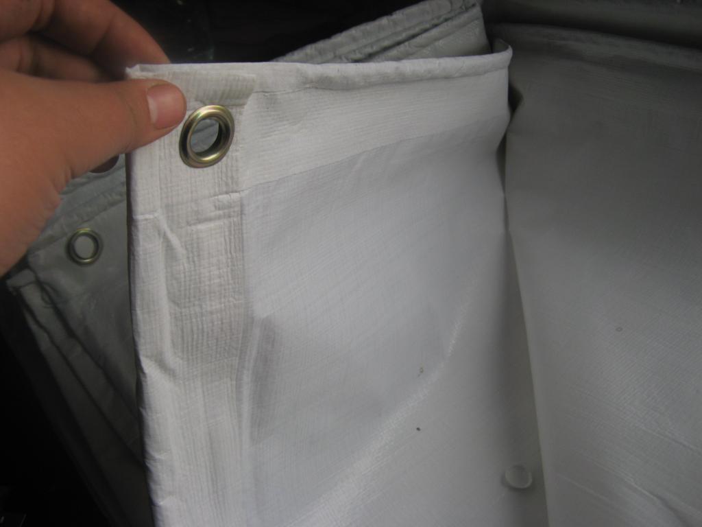 本产品材质PE篷布，防雨，防晒，轻便，可定做任何尺寸，欢迎来电咨询13739670888，根据数量多少可免运费，专业生产篷布帐篷，售后一站式。