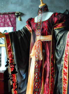 琢玉撷珠 霹雳布袋戏 红楼剑阁 大宫主 曌云裳 真人 COS 服