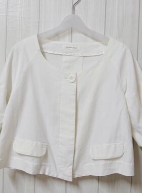 日单白色中袖短外套 OLIVE des OLIVE可爱甜美风 圆领外套披肩