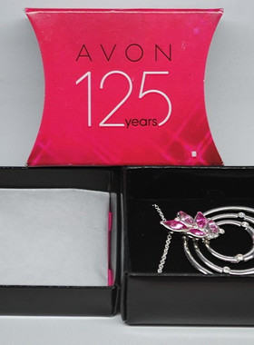 雅芳125周年纪念项链
