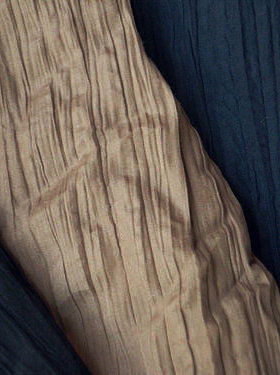 294D 黑色 米色 深蓝色 褶皱布 140cm副 8元半米