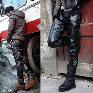 Pantalon cuir homme serré pour jeunesse - Ref 1477933 Image 1