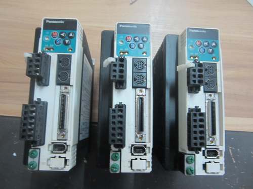 MBDDT2210003 松下 A4伺服 220V 400W 二手拆机 包好