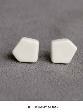 IFU陶瓷首饰玲珑耳钉白色光面925纯银耳针几何不规则形礼物