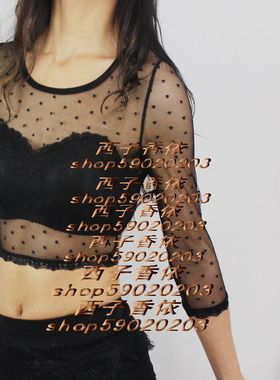 小圆领点子阿香女生裸色蕾丝衫