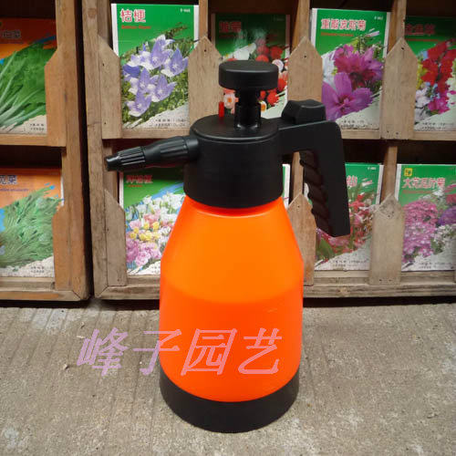 台湾翠筠1L加压喷壶耐酸碱喷水壶