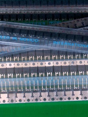 19TQ015 15V 19A肖特基 二极管 新的没有了 二手的还有 10只价