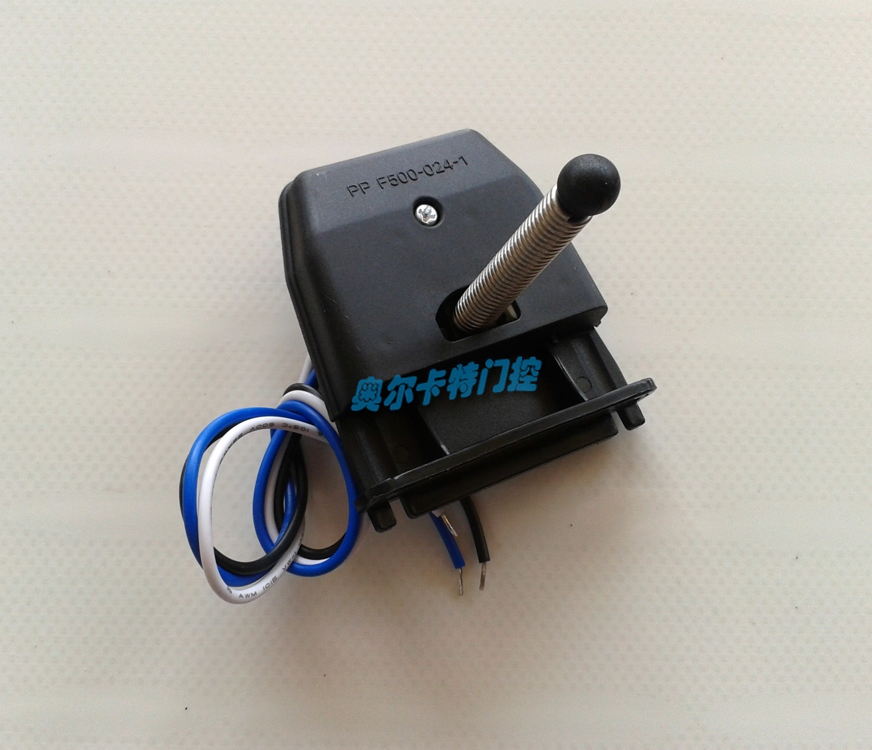 霍斯平移门机限位器限位开关常闭型行程开关撞停开关微动开关配件