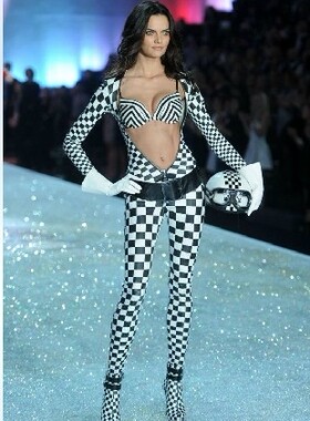 新款夜店酒吧女歌手dsdj走秀同款黑白格子马赛克连体两件套演出服