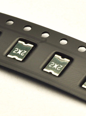 贴片自恢复保险丝PPTC 1812 SMDC020F 30V 0.2A