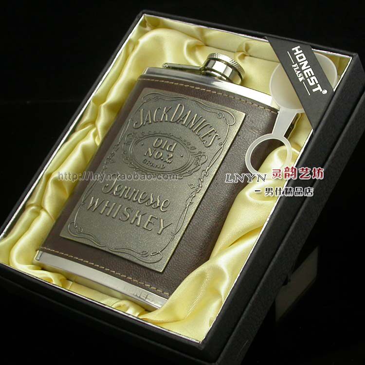 百诚正品酒壶 户外随身便携不锈钢8盎司 棕色小扁酒壶酒具