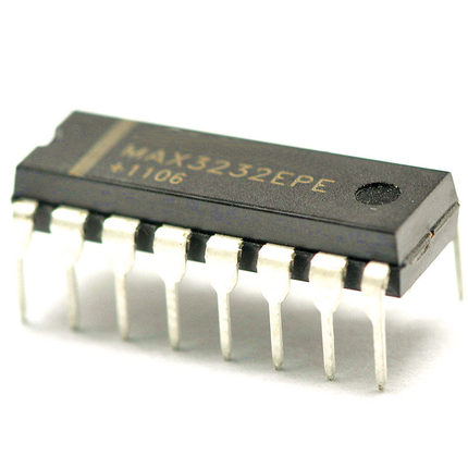 直插 MAX3232EPE+ 芯片 收发器 RS-232 DIP-16