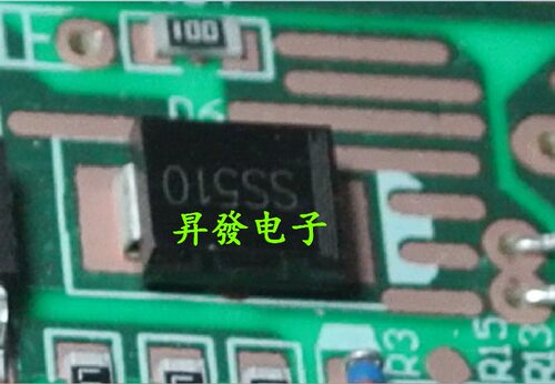 贴片肖特基二极管 SR5100 SS510 SK5B 5A 100V DO-214AA/SMB