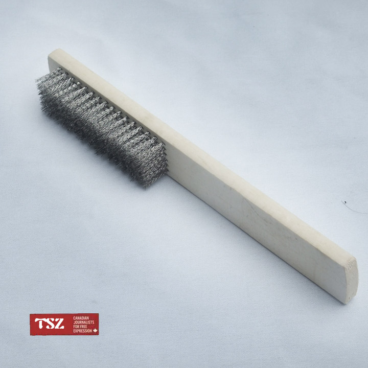 优质不锈钢钢丝刷 加密优质 细毛 适用物体表面除锈,除顽固污垢