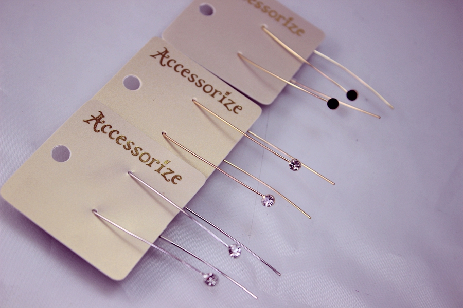 图片单钻欧美风耳环