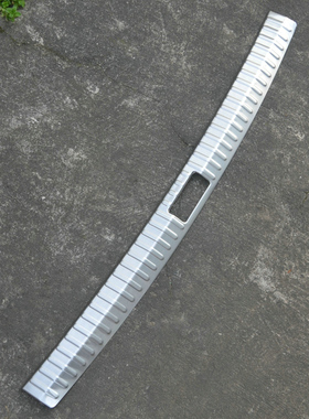 2016款斯柯达全新速派专用不锈钢后备箱踏板New Superb内置后护板