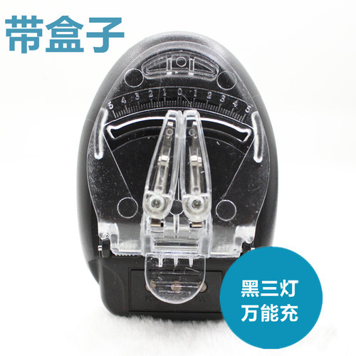 普通用黑三灯充批爱彩座充USB