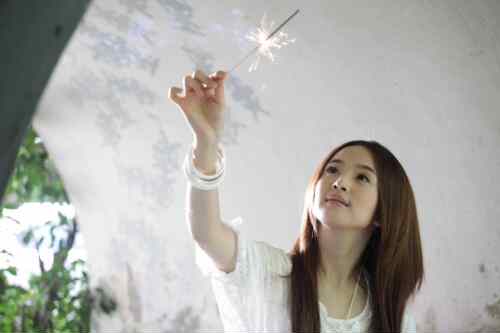 美女明星林依晨海报制作高清写真相纸海报绢丝画印刷定做J8868A