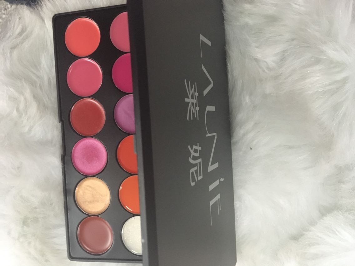 LAINI/莱妮 影楼化妆专用 化妆学校配货经典款18色口红唇彩