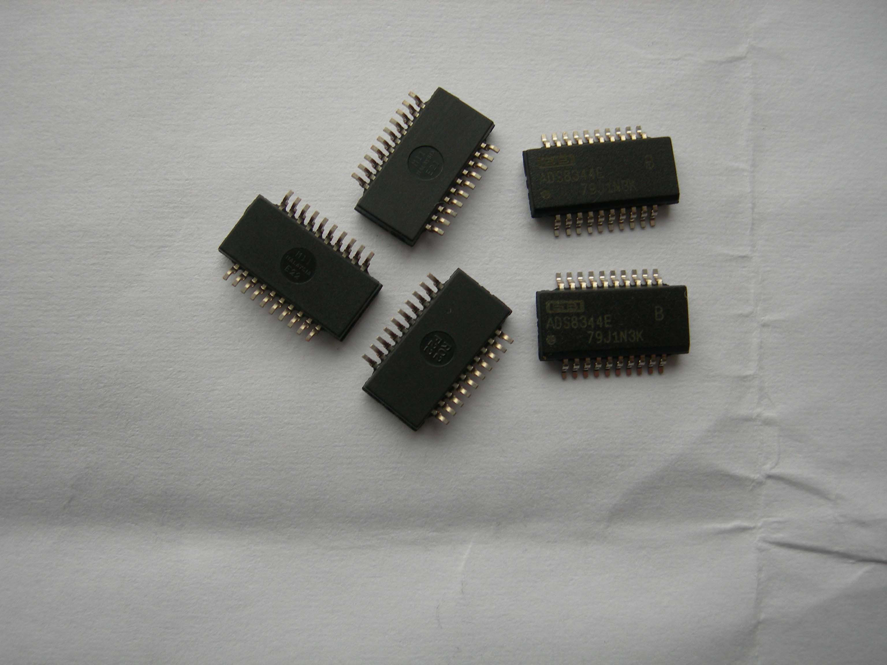 全新原装ADS8344E ADS8344 BB SSOP-20