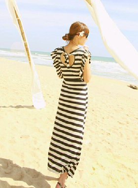东大门泫雅同款网红露背荷叶边飞袖黑白条纹显瘦连衣裙海边度假