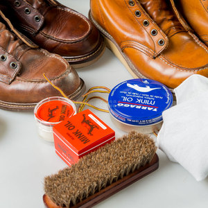 玩儿！无色貂油膏鞋油皮衣皮包保养套装