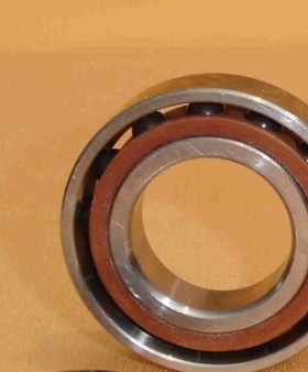 HRB哈尔滨7200AC 7201 7202 7203 7204AC 7205 7206AC角接触轴承