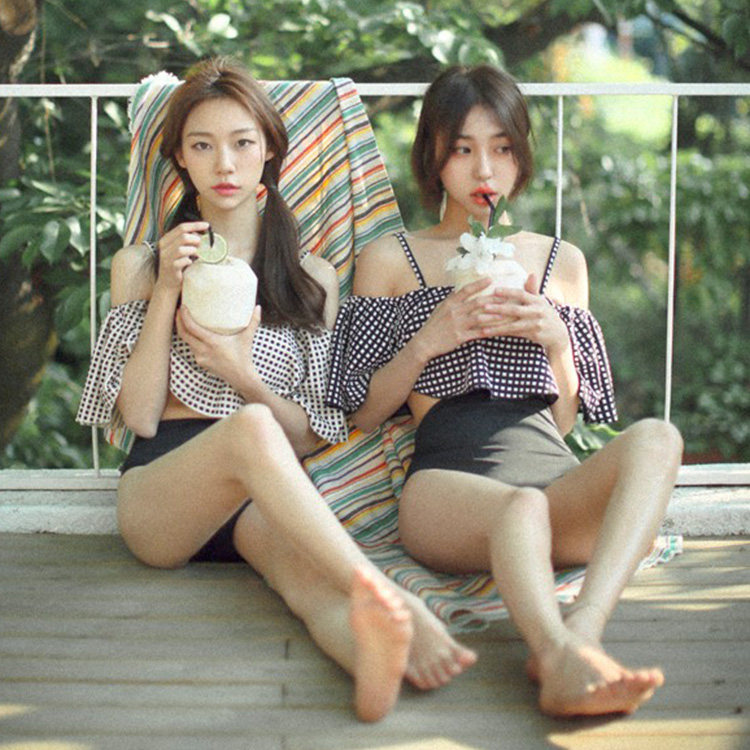 情愫-韩国荷叶边一字肩小胸钢托聚拢比基尼高腰显瘦分体游泳衣女