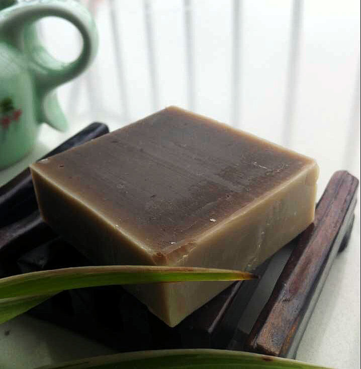 純山茶油艾草皂三合一0硅油癢濕