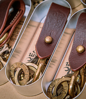 人气RRL风格阿美咔叽美式复古vintage黄铜手工植鞣牛皮钥匙钩扣