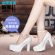 浅口单鞋 白色圆头超高跟T台走秀鞋 厚底防水台一字扣粗跟模特鞋 女