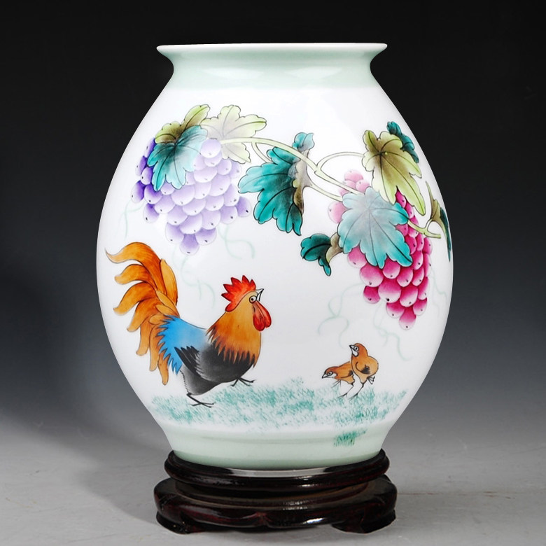 高档作品手绘花瓶陶瓷器