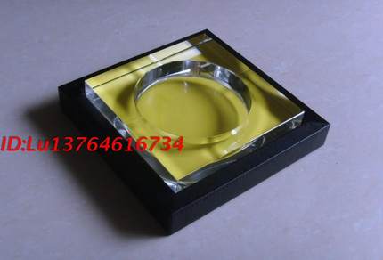 现货： 高档奢华 水晶烟灰缸 皮革烟灰缸 高仿皮烟灰缸 烟灰盒 大