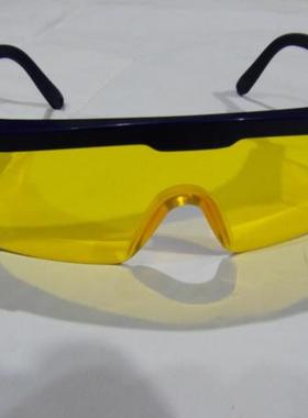 黄色镜片增光 夜视 工作防风防沙防尘 骑行 护目镜 防护眼镜