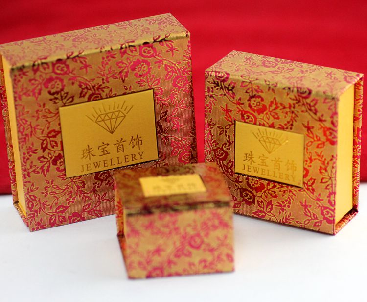 吊坠现货供应黄金戒指