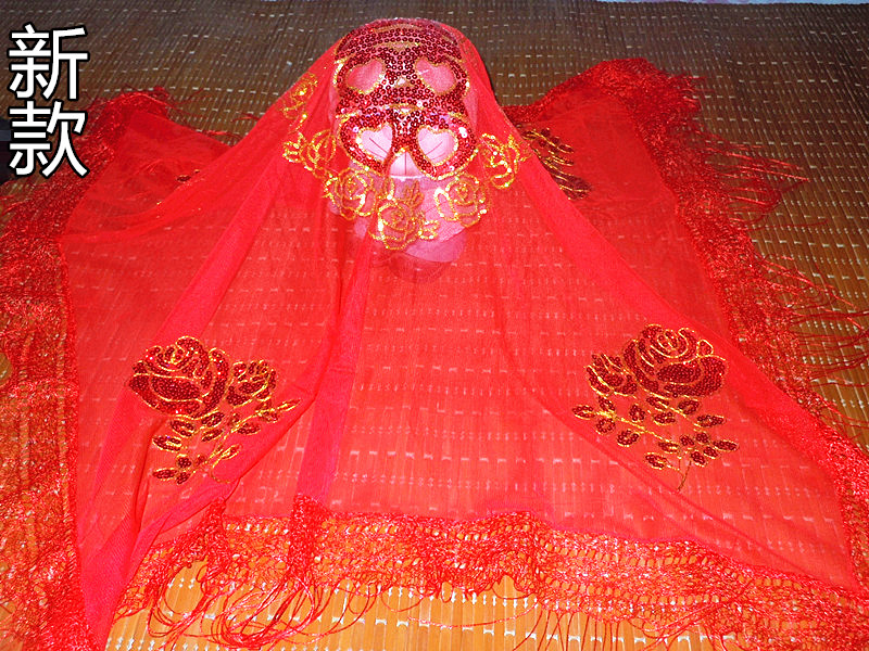 Chinese style wedding bride Red Veil marry Headdress bright red Lace Jacobs Sequins Peacock Hijab cover up the head Red clothin the Accessories/Leather belt/Hat/Muffler , Wedding dress accessories , Veil  category - from Buy2taobao.com to provide professional Taobao agent buy service