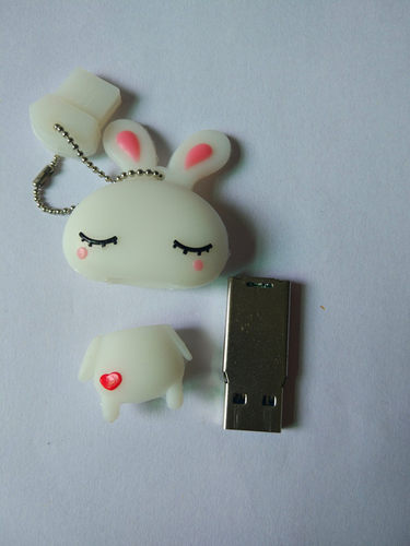 手腕板U盘外壳 小兔子软胶U盘外壳002