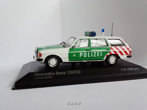 瑕疵奔驰BENZ 250 TD (S123) - 1982 - ’AUTOBAHNPOLIZEI BERLI