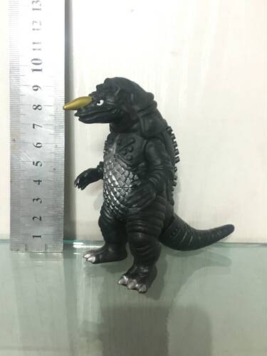 模型 奥特曼怪兽软胶对决系列 初代奥特曼 扎拉加斯 11cm左右