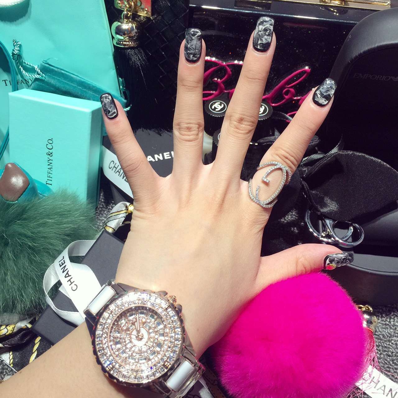 满钻陶瓷时尚潮流风学生机械表