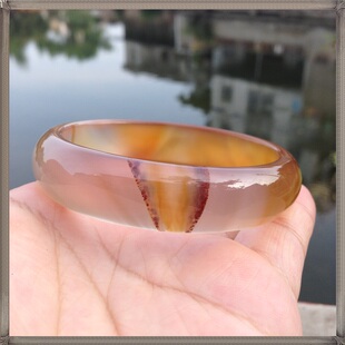 天然红色朱砂原石半蜜糖半灰紫玛瑙手镯冰透水润玉髓女加厚款92