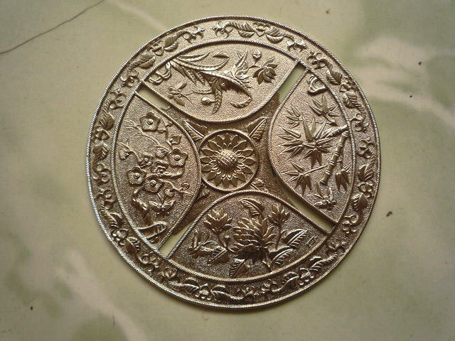 鸟笼鸟具 靛颏笼红子笼，绣眼笼用，马井全精品白铜梅兰竹菊盖板