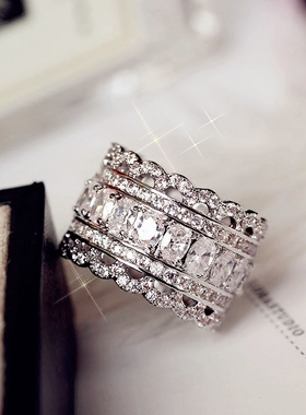 镂空蕾丝椭圆形锆石微镶钻戒指