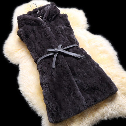 蒙芭利 <em>獭兔</em>毛皮草<em>马甲 2015新款</em>海宁 无袖连帽