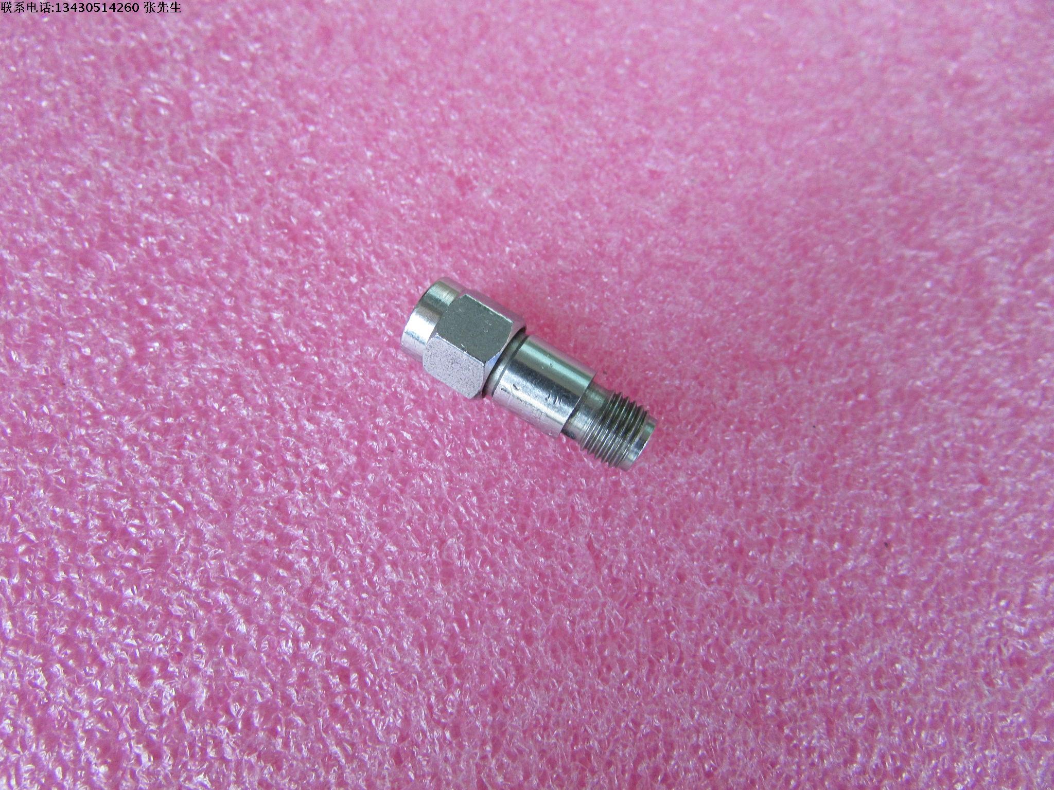 DC-18GHz 2W 3dB SMA 射频微波固定衰减器 名 称：固定衰减器 衰 减 量: 3dB 频率范围：DC-18GHz 接 头：SMA公-SMA母 功 率：2W /瓦